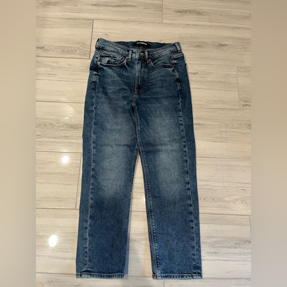 Express Women's Medium Wash Ankle Jeans